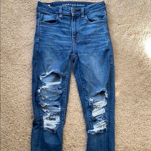 American Eagle Hi-Rise jeans